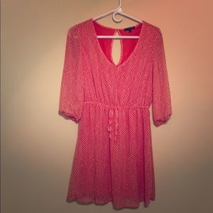 Orange and white dress, perfect for weddings!